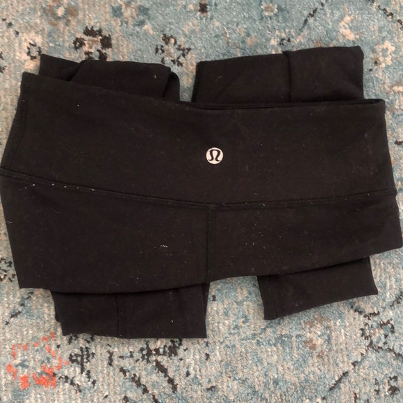 Lululemon black leggings - Picture 2 of 2